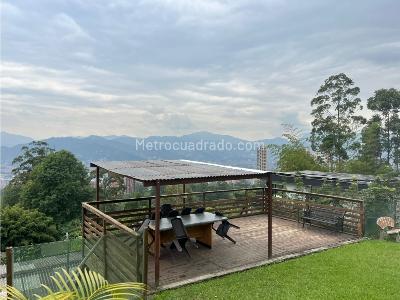 Casa de 5 alcobas en venta en El Poblado, Medellín · foto 8 de 20