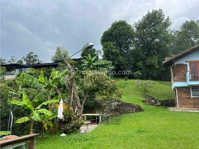 Casa de 5 alcobas en venta en El Poblado, Medellín · foto 16 de 20