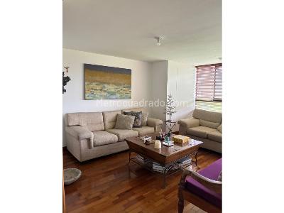Apartamento en venta en El Poblado, Medellín · foto 3 de 12