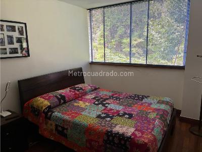 Apartamento en venta en El Poblado, Medellín · foto 5 de 12
