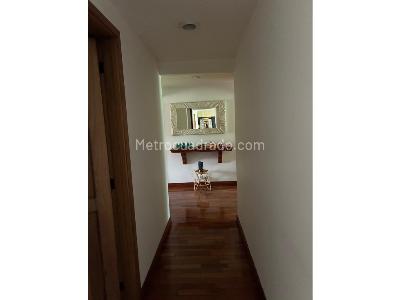 Apartamento en venta en El Poblado, Medellín · foto 9 de 12