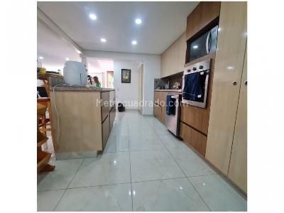 Casa de 3 alcobas en venta en La Mota, Medellín, 140 m² · foto 5 de 20