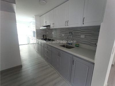 Casa de 3 alcobas en venta en La Mota, Medellín, 180 m² · foto 3 de 20