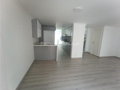Casa de 3 alcobas en venta en La Mota, Medellín, 180 m² · foto 8 de 20
