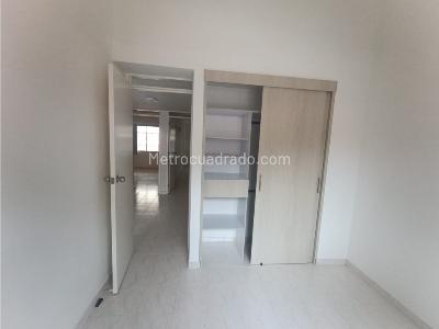 Casa de 3 alcobas en venta en La Mota, Medellín, 180 m² · foto 13 de 20