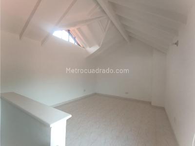 Casa de 3 alcobas en venta en La Mota, Medellín, 180 m² · foto 18 de 20