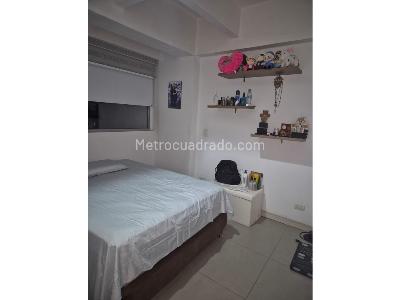 Apartamento en venta en Loma De Los Bernal, Medellín · foto 6 de 13