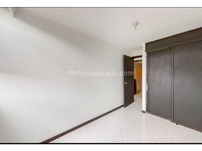 Apartamento en venta en Los Bernal, Medellín · foto 4 de 11