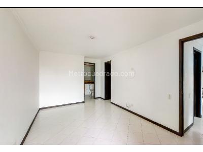 Apartamento en venta en Los Bernal, Medellín · foto 7 de 11