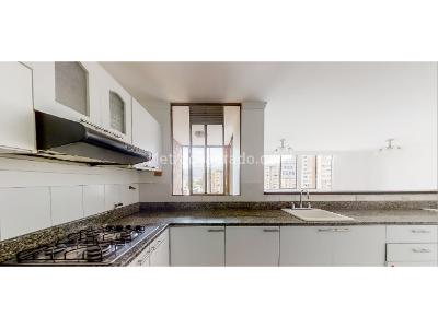 Apartamento en venta en Los Bernal, Medellín · foto 8 de 11
