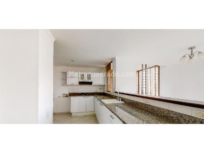 Apartamento en venta en Los Bernal, Medellín · foto 9 de 11