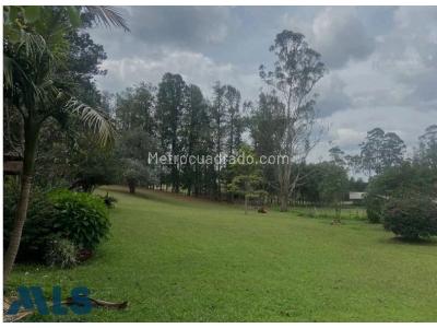 Casa de 3 alcobas en venta en Llano Grande, Rionegro · foto 2 de 12
