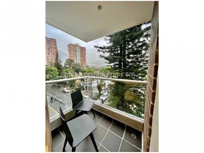 Apartaestudio en venta en El Poblado, Medellín, 38 m² · foto 7 de 9