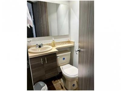 Apartaestudio en venta en El Poblado, Medellín, 38 m² · foto 9 de 9