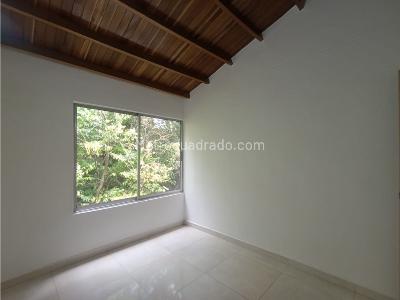 Apartamento de 3 alcobas en venta en Belen Miravalle, Medellín, 72 m² · foto 14 de 20