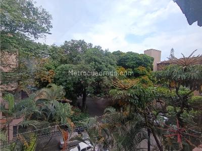 Apartamento de 3 alcobas en venta en Villa De Aburra, Medellín, 117 m² · foto 2 de 15