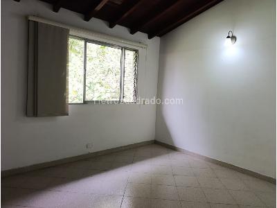Apartamento de 3 alcobas en venta en Villa De Aburra, Medellín, 117 m² · foto 9 de 15