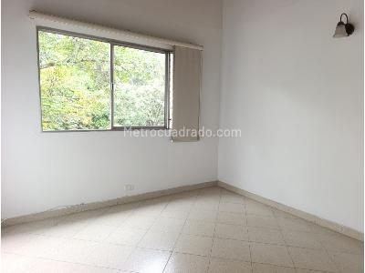 Apartamento de 3 alcobas en venta en Villa De Aburra, Medellín, 117 m² · foto 11 de 15