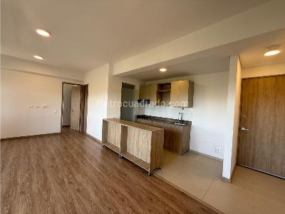 Apartamento de 2 alcobas en venta en Aeropuerto, Rionegro, 76 m² · foto 2 de 13
