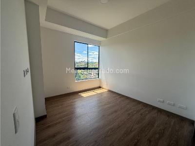 Apartamento de 2 alcobas en venta en Aeropuerto, Rionegro, 76 m² · foto 7 de 13