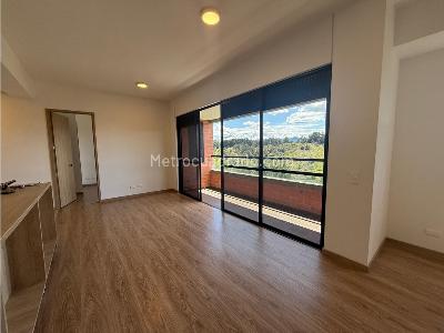 Apartamento de 2 alcobas en venta en Aeropuerto, Rionegro, 76 m² · foto 8 de 13