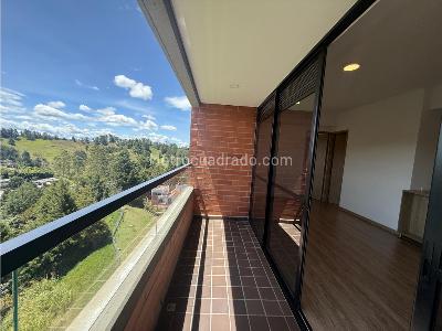Apartamento de 2 alcobas en venta en Aeropuerto, Rionegro, 76 m² · foto 10 de 13