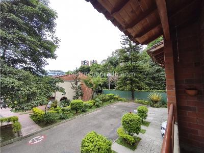 Casa de 3 alcobas en venta en Camino Verde, Envigado, 105 m² · foto 9 de 13