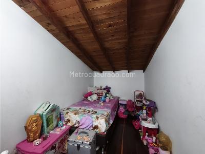 Casa de 3 alcobas en venta en Camino Verde, Envigado, 105 m² · foto 10 de 13