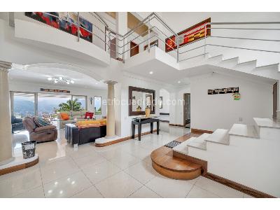Casa de 5 alcobas en venta en Las Palmas, Medellín, 817 m² · foto 16 de 20
