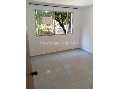 Apartamento de 3 alcobas en venta en Laureles, Medellín, 117 m² · foto 4 de 8