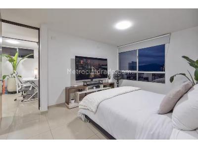 Apartamento en venta en El Poblado, Medellín · foto 5 de 13
