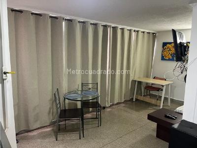 Apartaestudio en arriendo en Centro, Medellín · foto 7 de 20