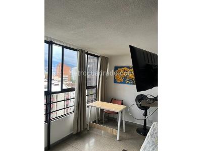Apartaestudio en arriendo en Centro, Medellín · foto 9 de 20