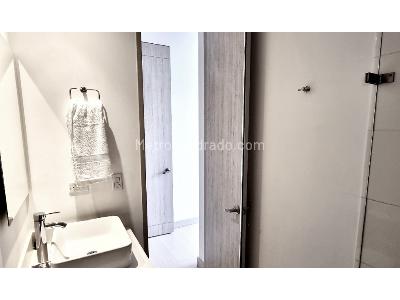 Apartamento en arriendo en Lalinde, Medellín · foto 11 de 20