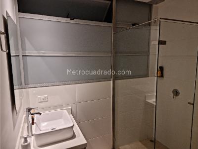 Apartamento en arriendo en Lalinde, Medellín · foto 15 de 20