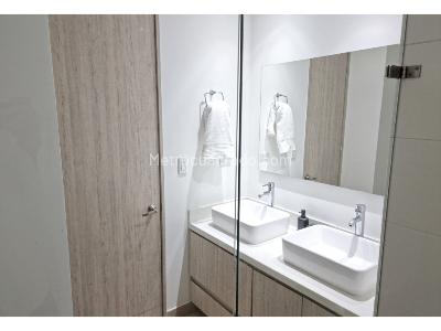 Apartamento en arriendo en Lalinde, Medellín · foto 16 de 20