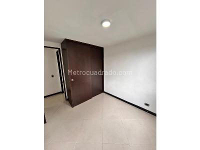 Apartamento de 3 alcobas en venta en San German, Medellín, 57 m² · foto 8 de 20