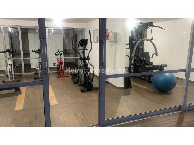 Apartamento de 3 alcobas en venta en La Castellana, Medellín, 75 m² · foto 3 de 14