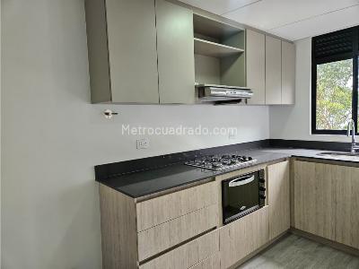 Apartamento de 3 alcobas en arriendo en Las Palmas, Medellín, 76 m² · foto 2 de 20