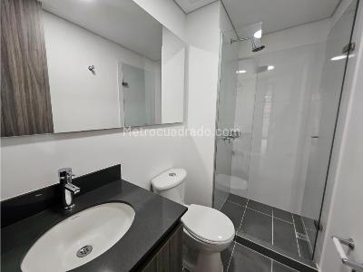 Apartamento de 3 alcobas en arriendo en Las Palmas, Medellín, 76 m² · foto 12 de 20