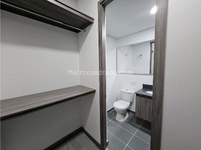 Apartamento de 3 alcobas en arriendo en Las Palmas, Medellín, 76 m² · foto 19 de 20