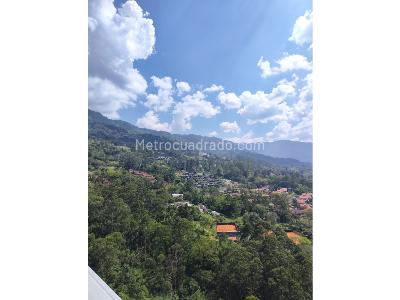 Apartamento de 3 alcobas en venta en El Poblado, Medellín, 320 m² · foto 3 de 20
