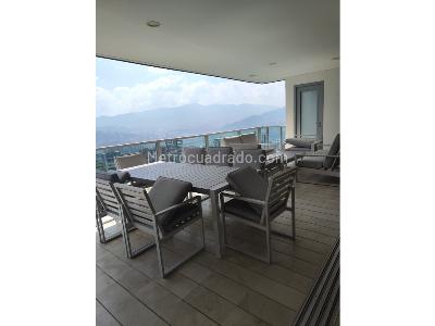 Apartamento de 3 alcobas en venta en El Poblado, Medellín, 320 m² · foto 4 de 20
