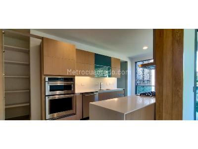 Apartamento de 3 alcobas en venta en El Poblado, Medellín, 320 m² · foto 7 de 20