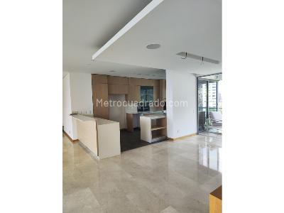 Apartamento de 3 alcobas en venta en El Poblado, Medellín, 320 m² · foto 10 de 20