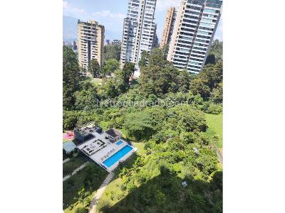 Apartamento de 3 alcobas en venta en El Poblado, Medellín, 320 m² · foto 14 de 20