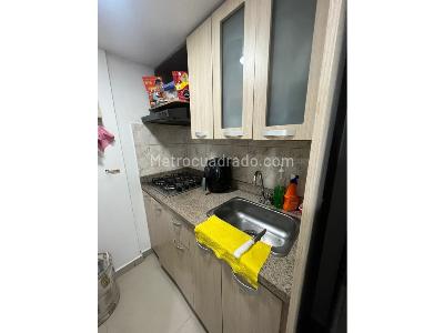 Apartamento de 3 alcobas en venta en Robledo, Medellín, 53 m² · foto 4 de 20