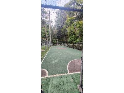 Casa de 3 alcobas en venta en Cumbres, Envigado, 180 m² · foto 11 de 16