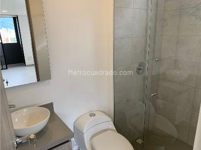 Apartaestudio en venta en Cabañas, Bello, 47 m² · foto 12 de 15