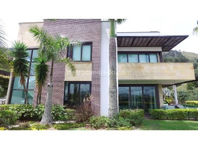 Casa de 4 alcobas en venta en Las Palmas, Medellín, 700 m² · foto 9 de 20